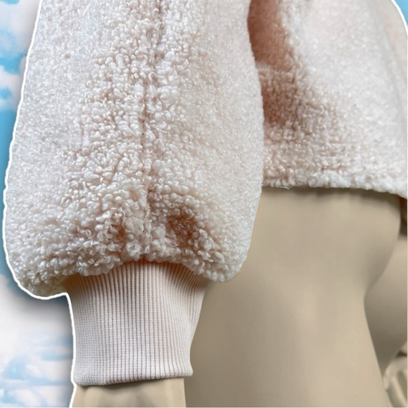 VINCE Oversized Cozy Fleece Pullover Sweater Blush Pastel Teddy Bear Faux Fur - Picture 8 of 16